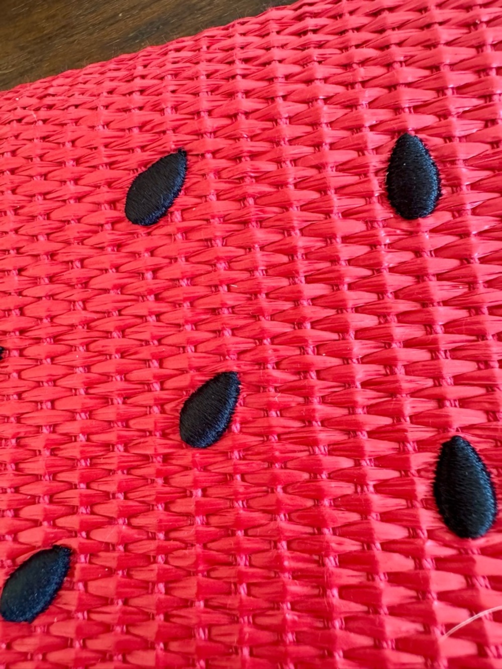 Kate Spade New York "What-A-Melon" Crescent Crossbody NWT - Picture 3 of 16